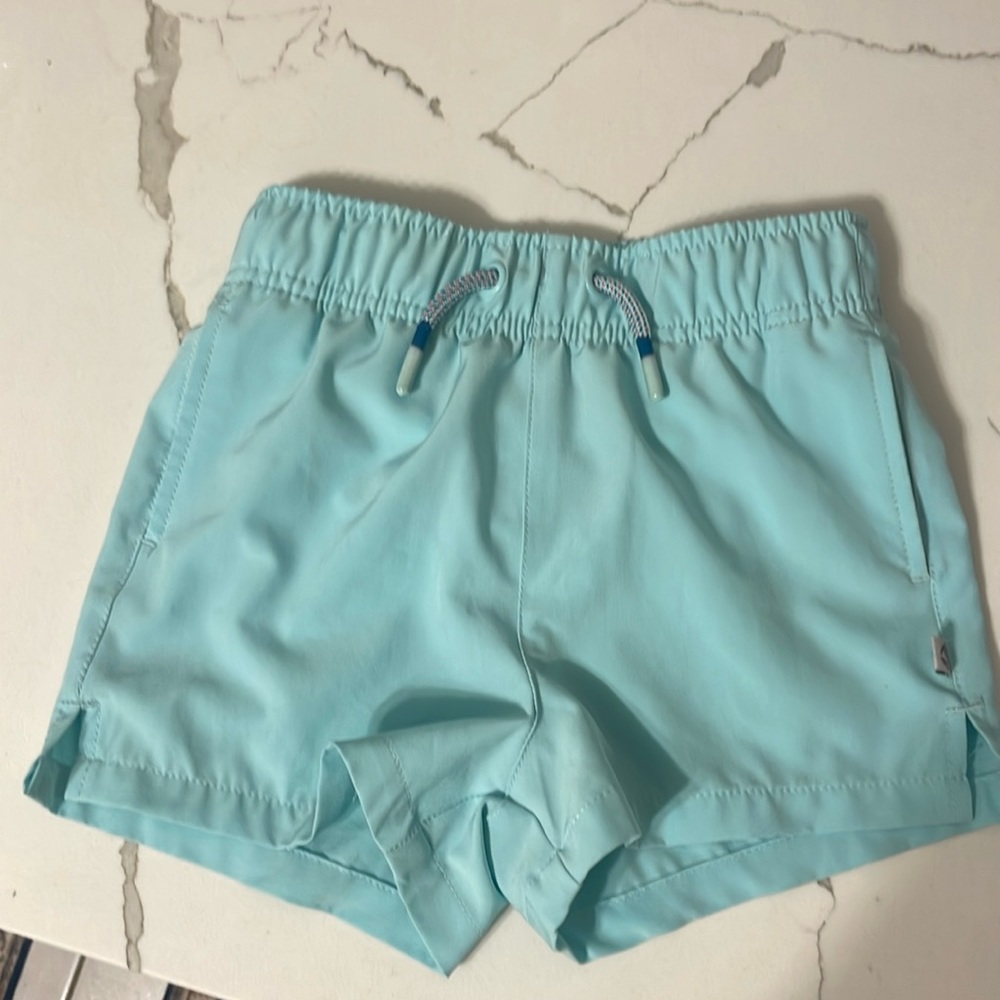 Ocean & Coast girls size 6 shorts with liner